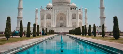 Best Airlines Flying from the UK to India